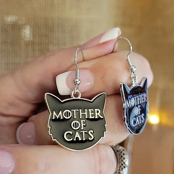 🔥LAST PAIR🔥 Mother of Cats Charm Drop Earrings - Picture 1 of 6